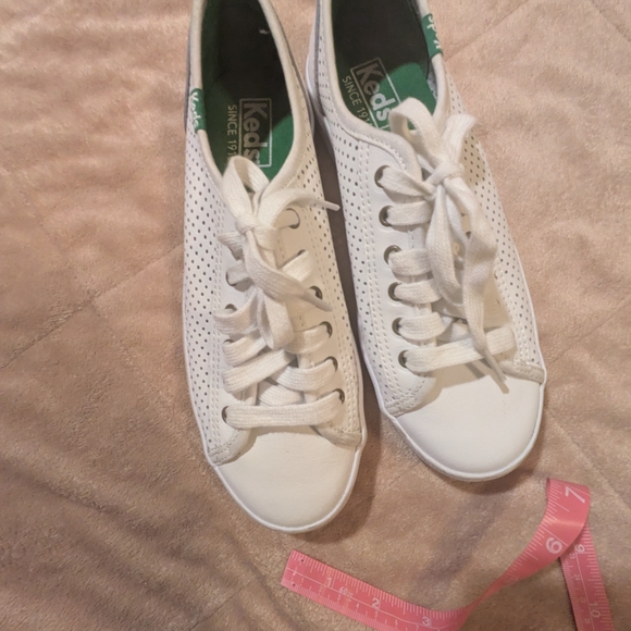 Keds Women's White Sneakers - Picture 15 of 16